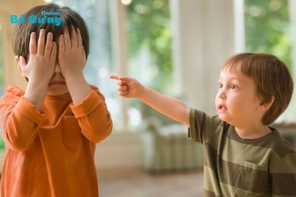 6 sai lam cua cha me khien tre tro nen ich ky | Be Cung Online