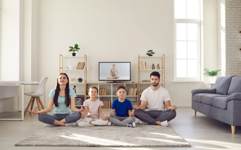 7 cach giup tre kiem che con gian du | Be Cung Online