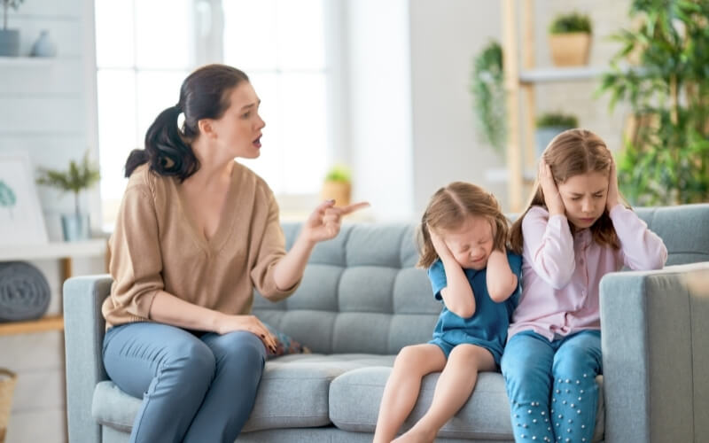 5 đieu xay ra voi tre thuong xuyen bi mang